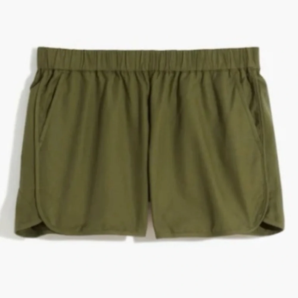 Madewell Pull-on Burch Leaf Short Dolphin Hem in Olive Green Size XXS